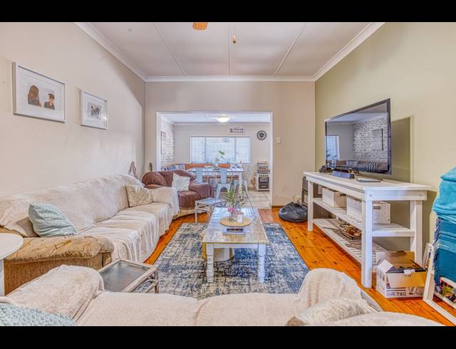 3 BEDROOM HOUSE FOR SALE IN SUNNYRIDGE